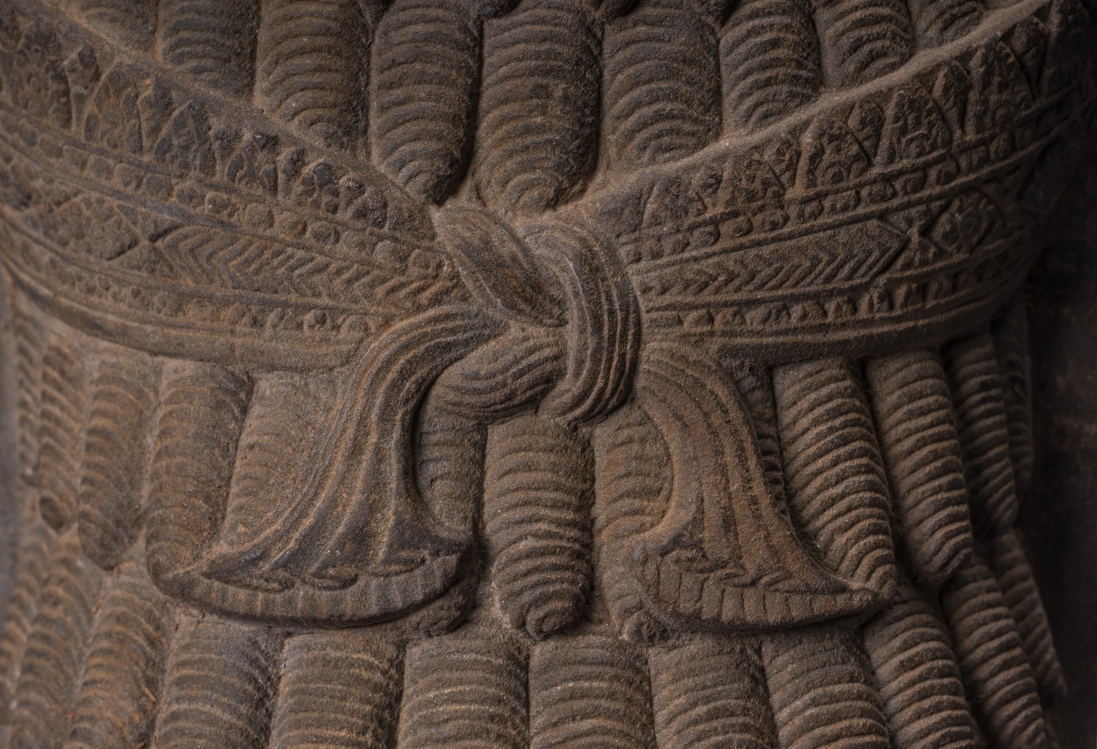 Guardian Statue - Antique Khmer Stone Banteay Srei Style Yaksha Temple Guardian - 58cm / 23"